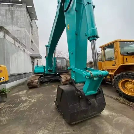 Дешевый лидер продаж экскаватор uesd в наличии хорошее качество Uesd Kobelco SK200 низкочасовой Экскаватор