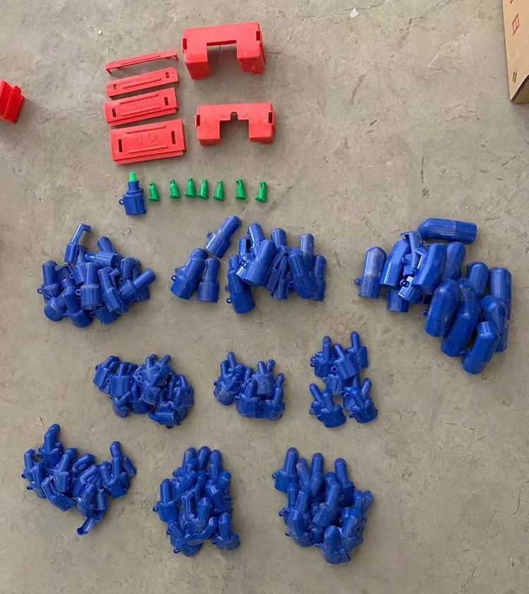 Agricultural 20 Mouths Seed Planter Manual Maize Seeder Hand Push Single Row Corn Seeder