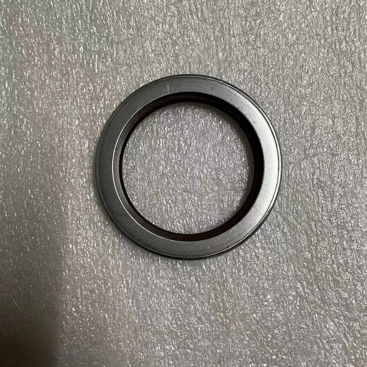 Trucks Buses Oil Seal for Hyundai Mighty HD65 51830-45000
