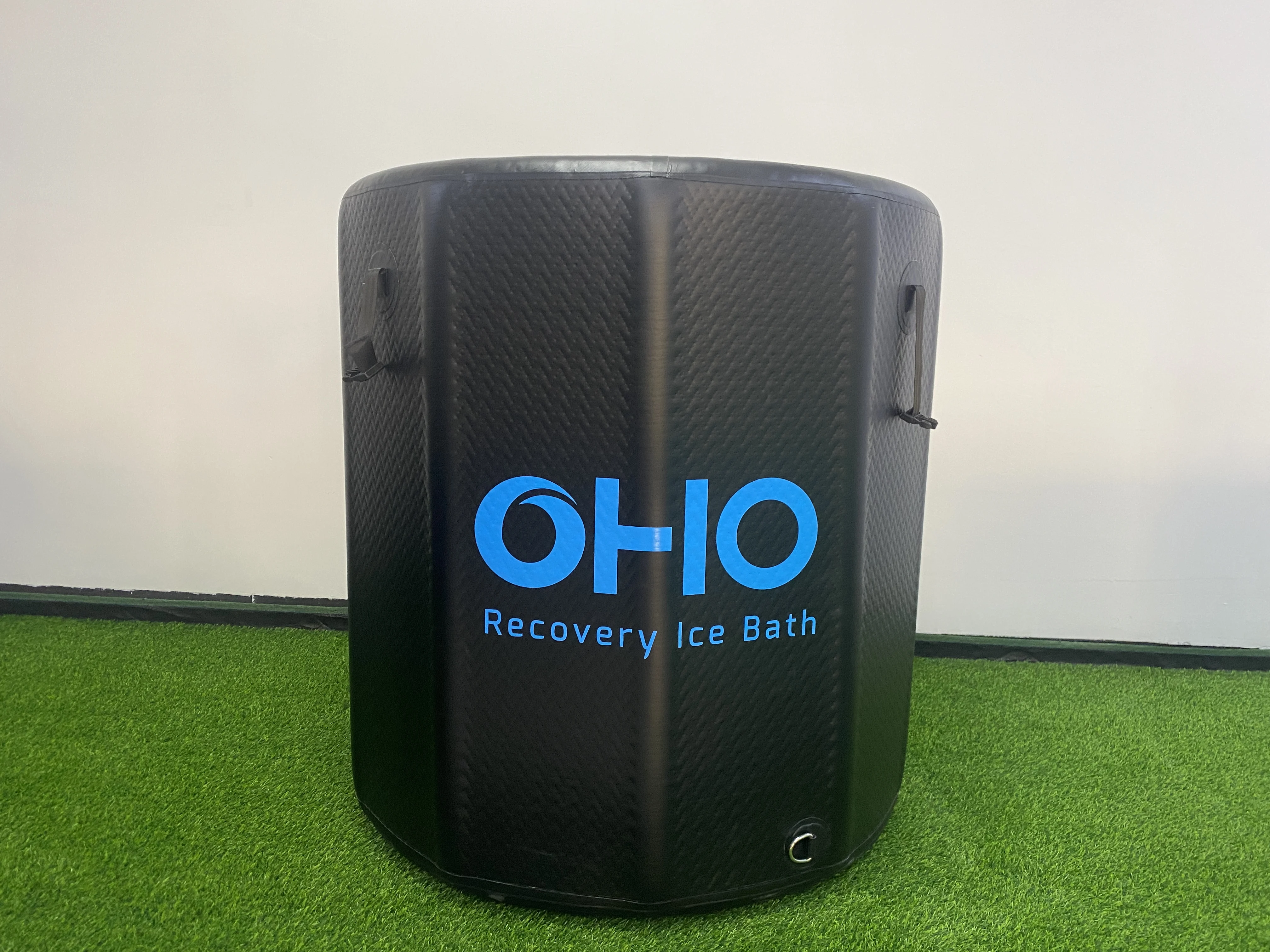 OHO 2024 Custom Ice Bath Barrel Cold Plunge Recovery Tub for Cold Therapy