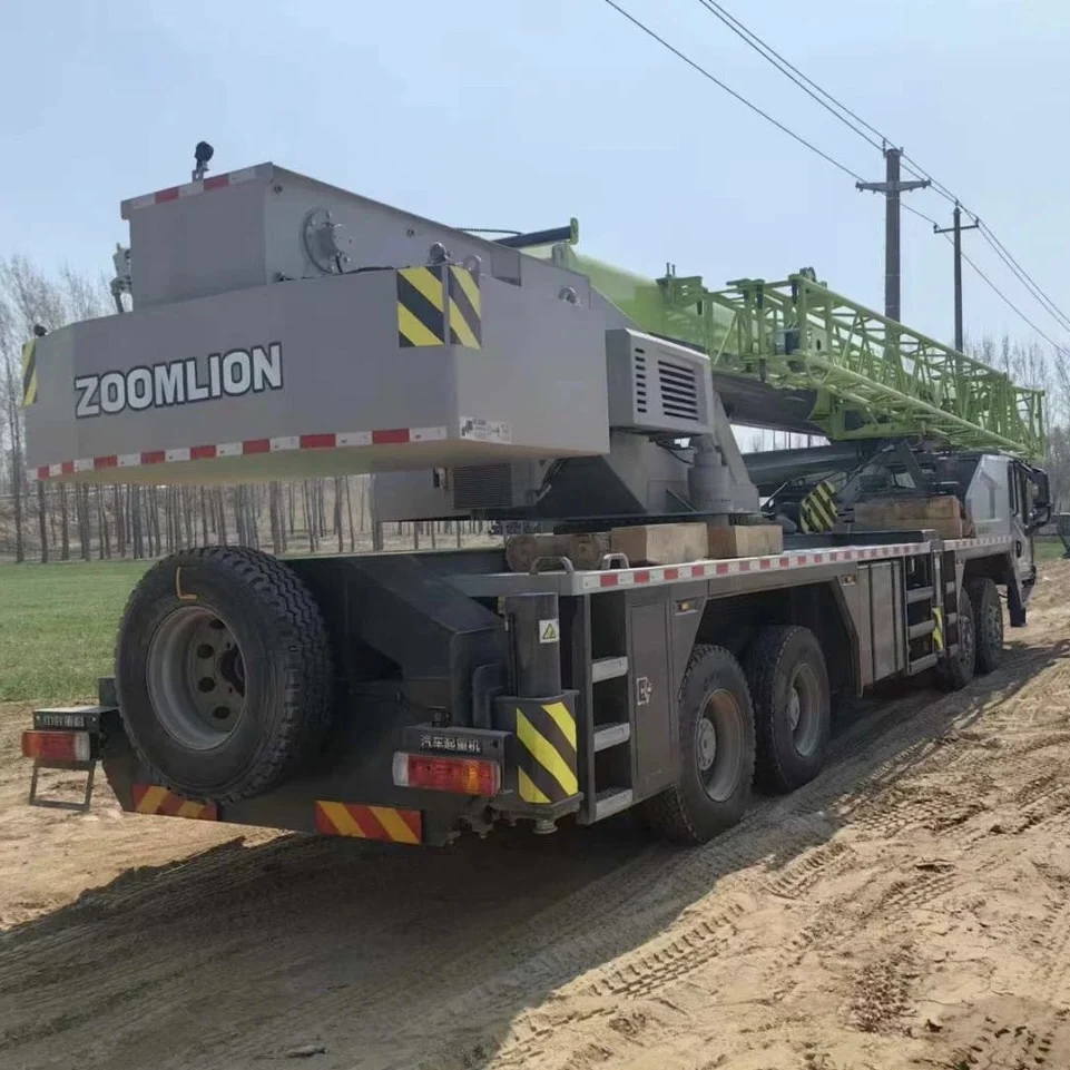 Second Hand 50 ton Zoomlion ZTC500V Truck Crane For Sale Used Zoomlion 50T Crane