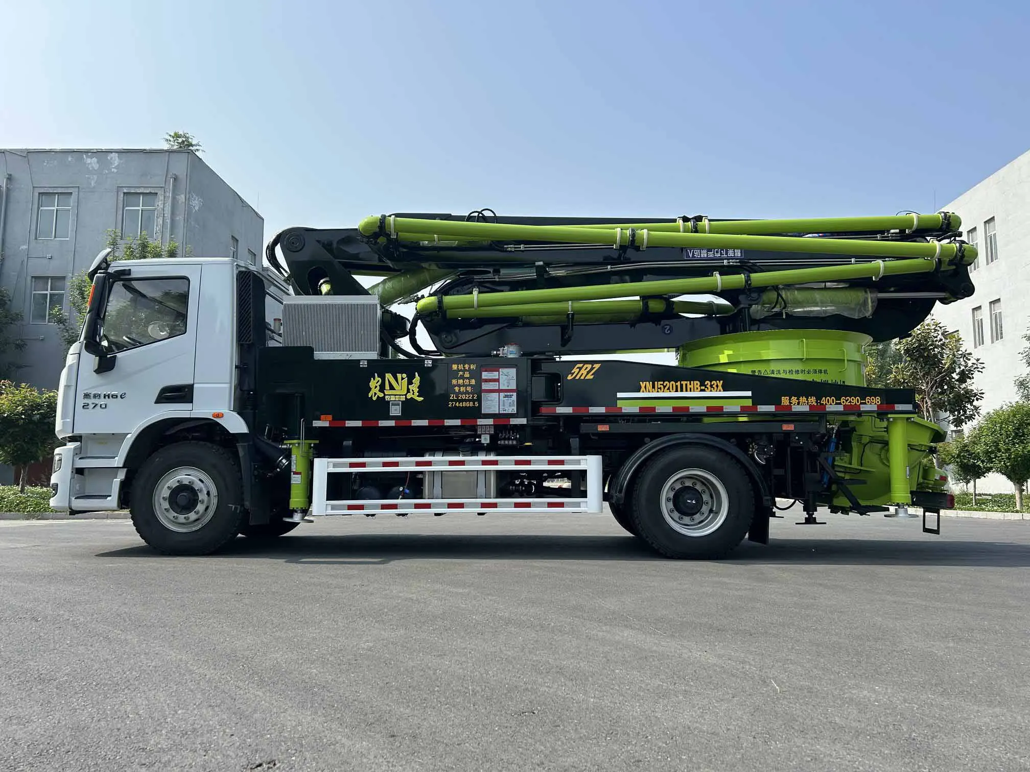 Cheap price Chinese Customized New Design  Concrete Mixer Trucks