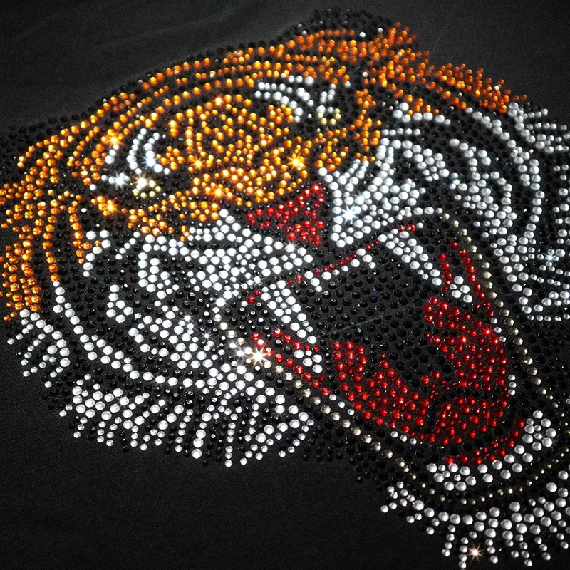 Изготовленный На Заказ хрусталь теплопередача Bling Tiger оптовая продажа горный Железный на мотив