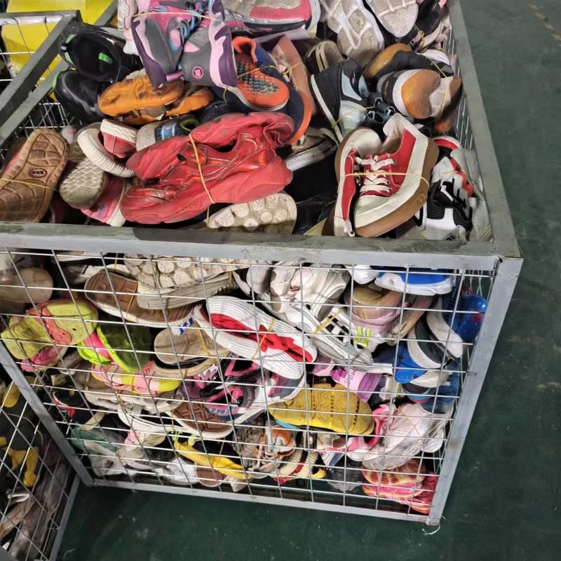 Продавец подержанная обувь оптом second hand shoes Великобритания