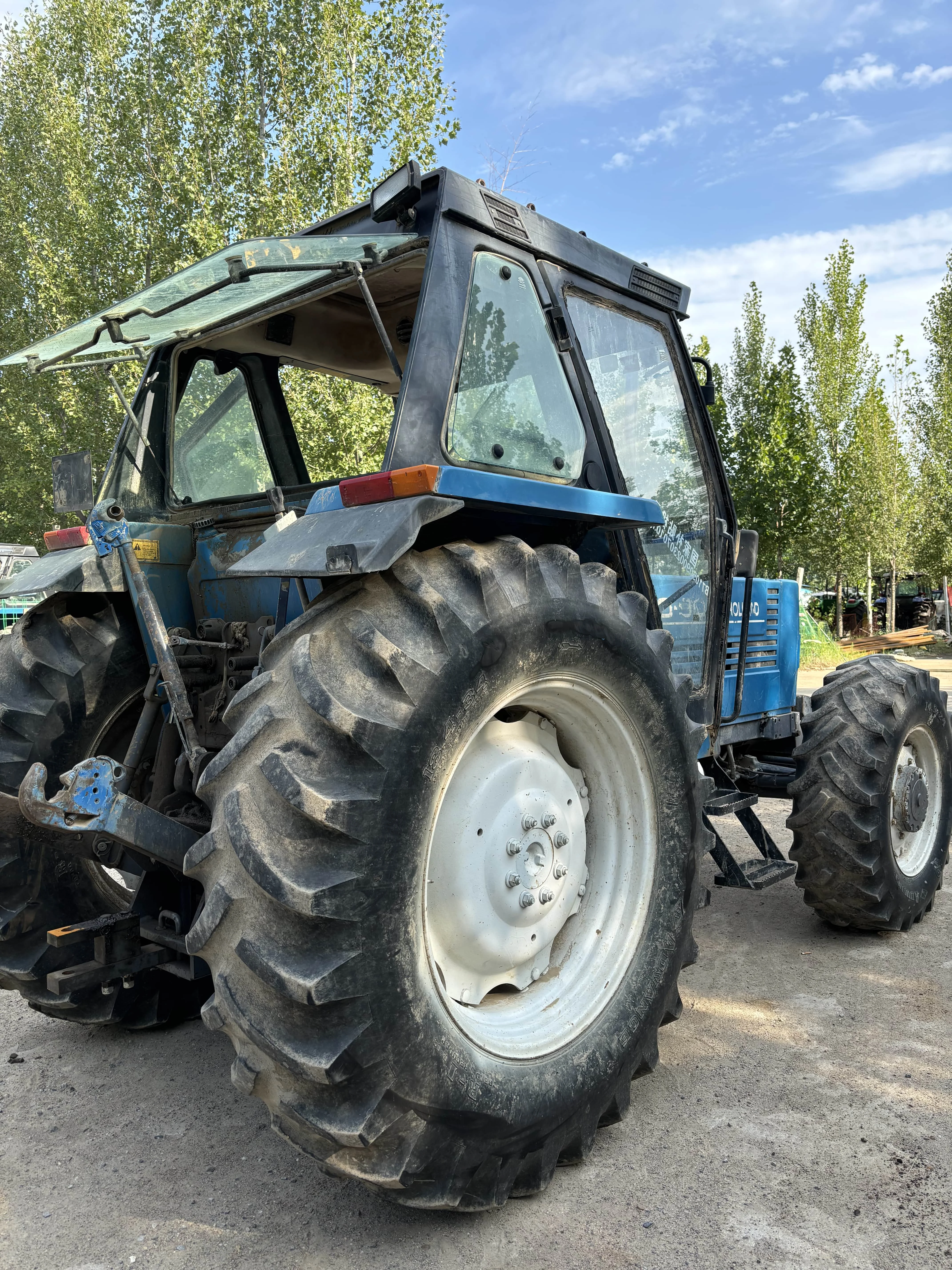 Fiat Tractors 110-90, 180-90 Farm Tractors Fairly Used 110HP Cheap Price Other Engine High Productivity