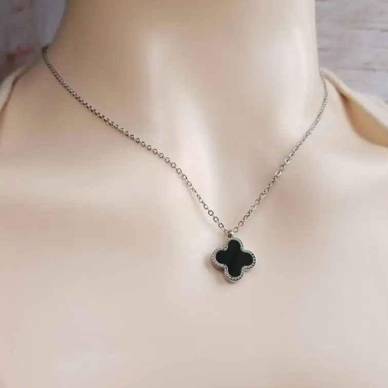 Double Sided Stainless Steel Fashion Jewelry Lucky 4 Leaf Clover Necklace for Women