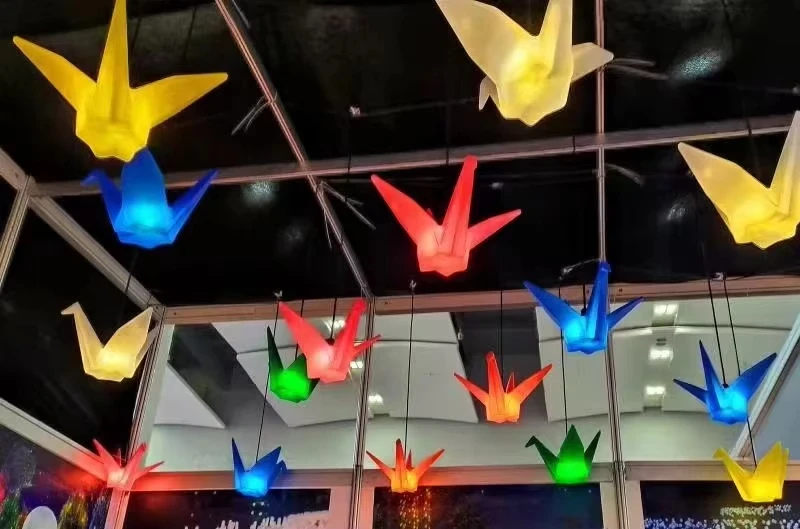 Distinctive Outdoor Rainproof Pigeon Bird Decoration Hanging Tree Styling LED Paper Crane Light
