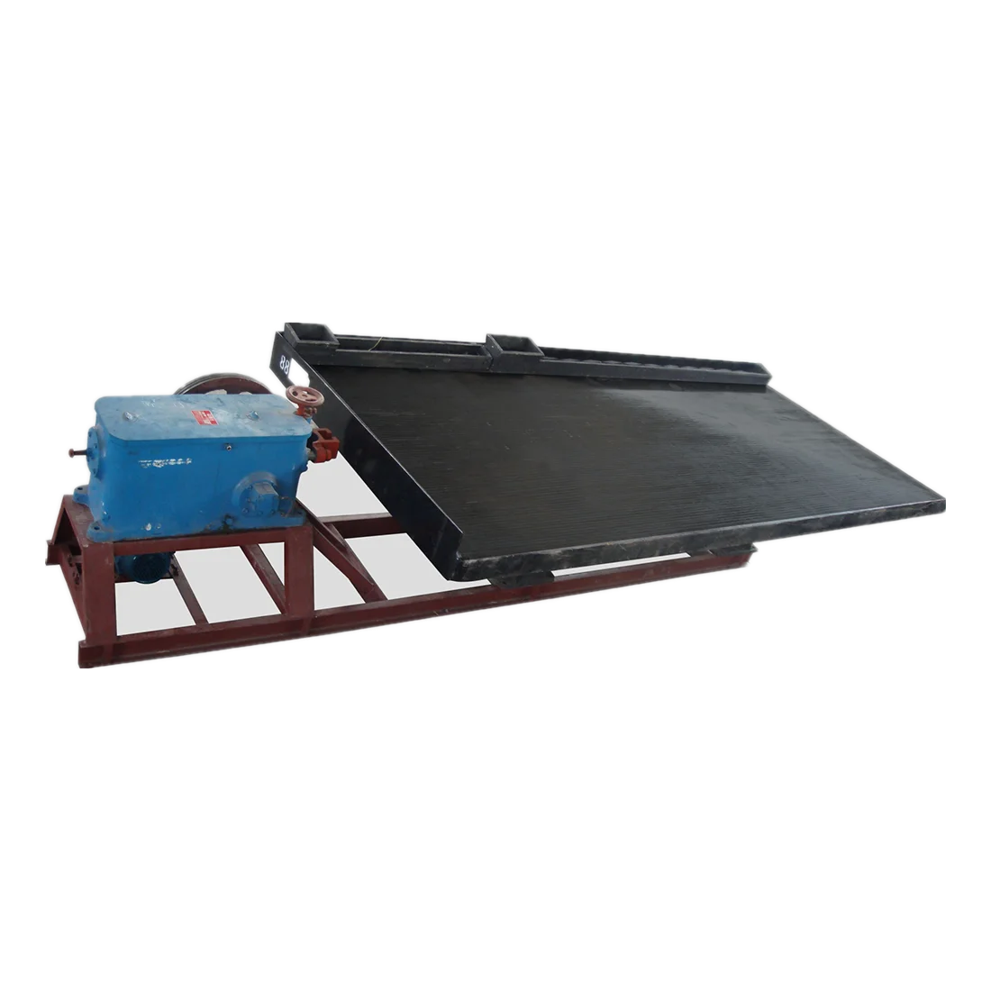 Высокоэффективная машина для разделения минерального золота, машина для разделения гравитационного стола для горных работ на продажу