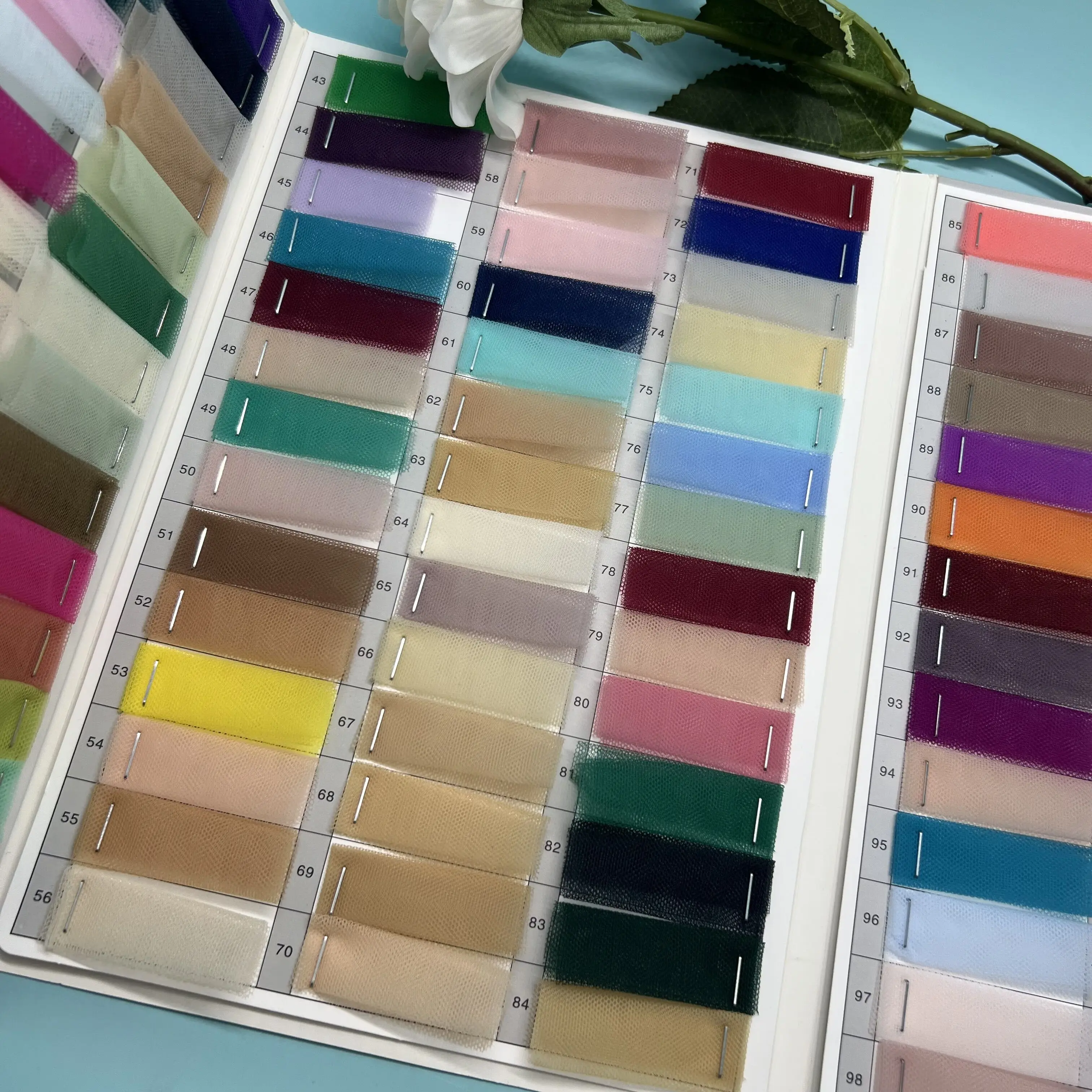 Popular Soft Tricot Mesh TuTu Warp Knitted Wedding 6420 polyester tulle  And  mesh Fabric