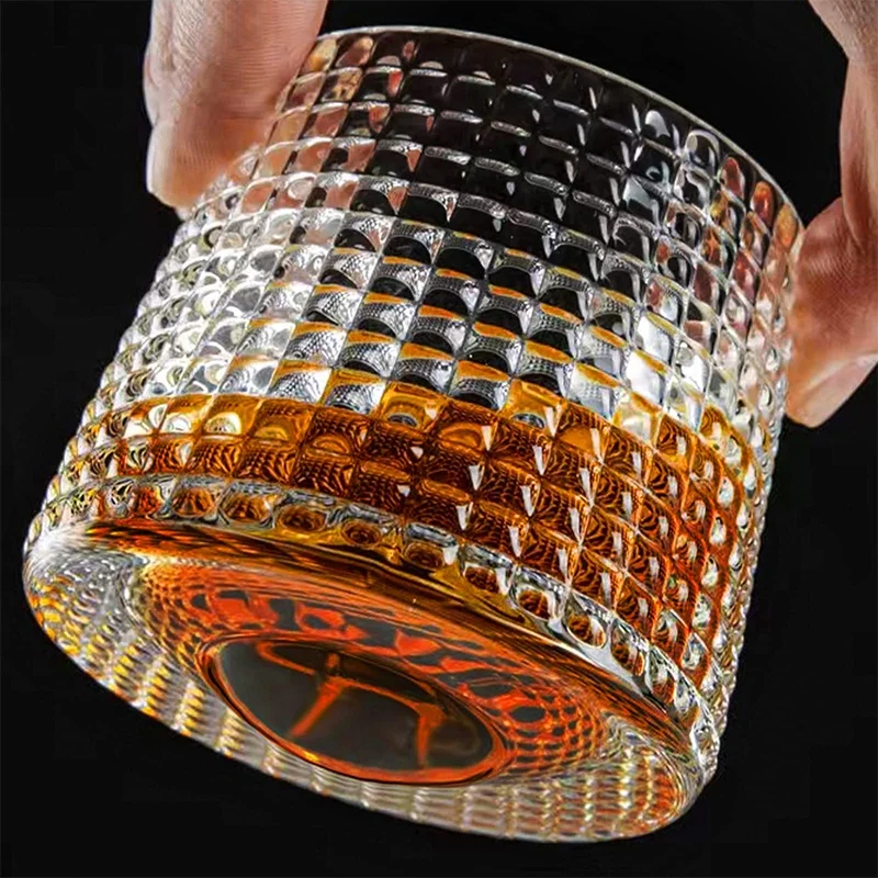 Diamond pattern design Spinning Whiskey Glass Stress and Anxiety relief Tumbler