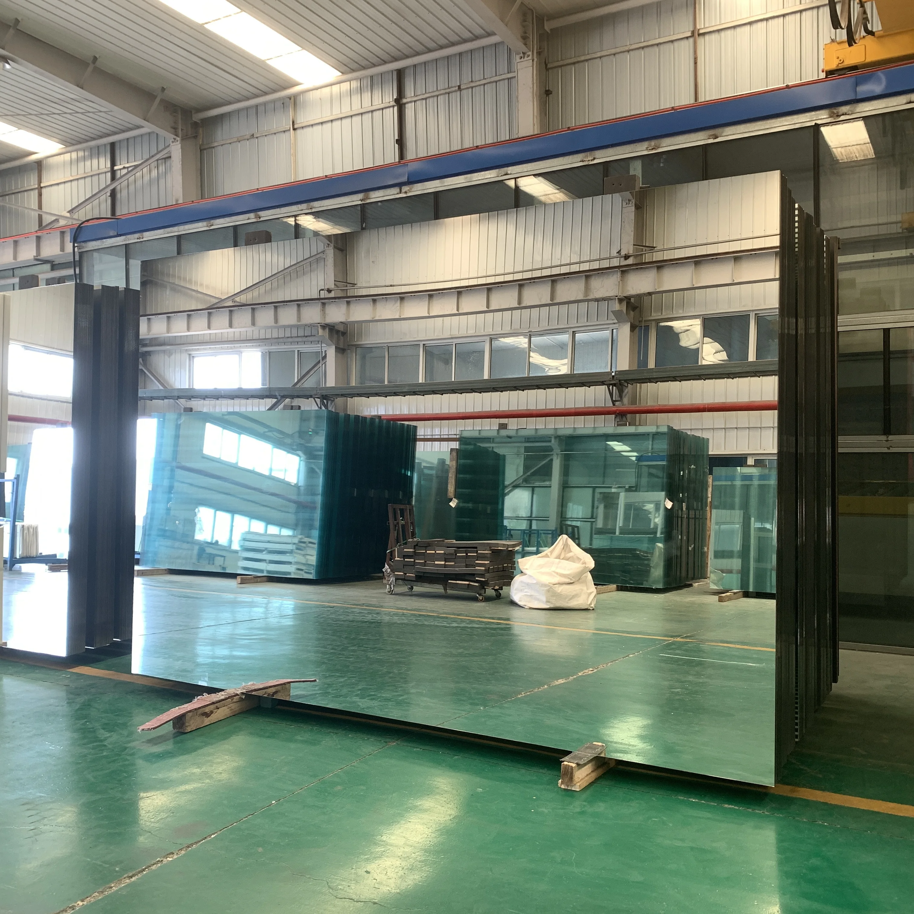 wholesale 3.6mm 24x36 flat pink tinted plain Large  polished silver aluminum mirrors plate used for gym plain mirror sheet