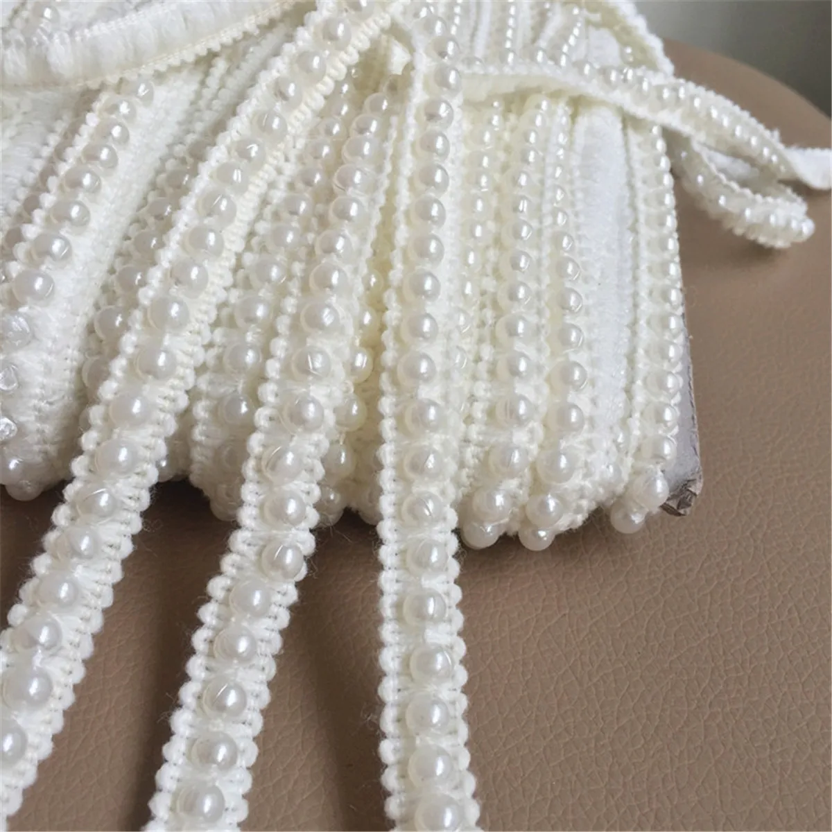 1.2cm Width Knitting Wool Pearl Beaded Lace Trim Edge Ribbon Fabric for Sewing for Decorative Objects