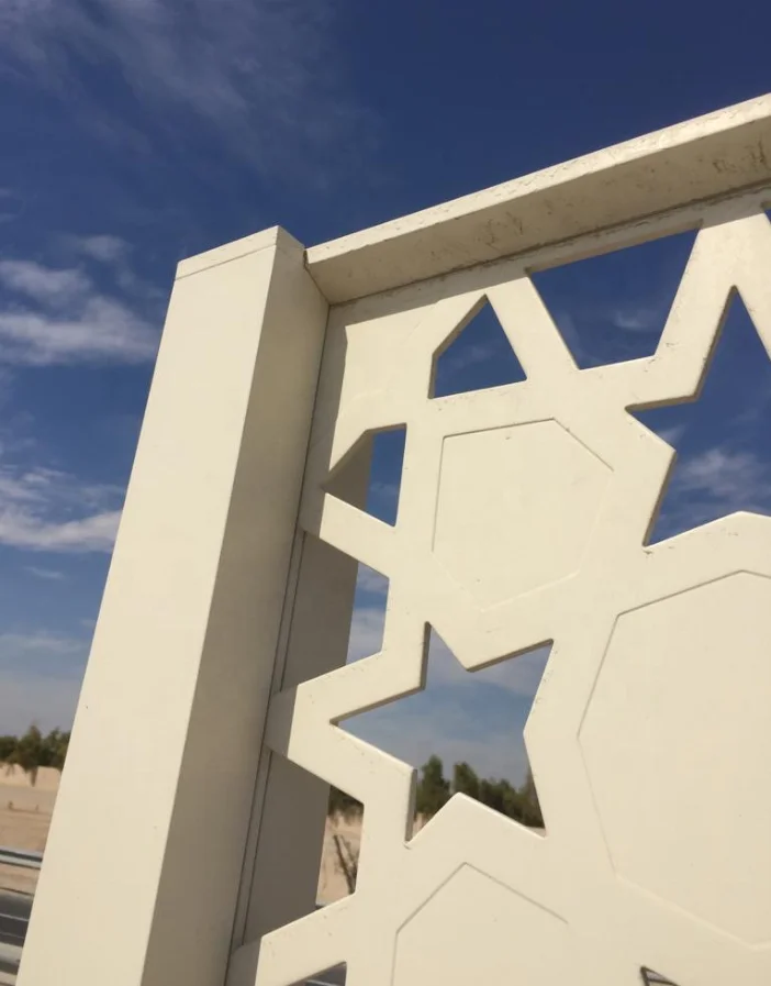 Пользовательская лазерная резка CNC алюминиевая Фасадная