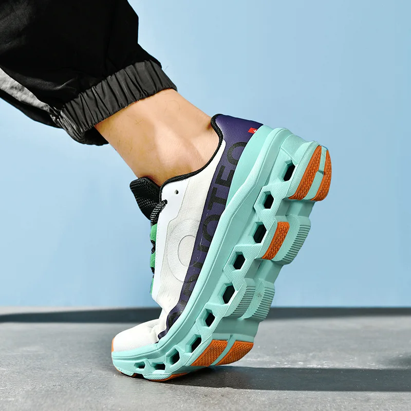 Carbon plate lightweight cushioning running shoes men's trend sports shoes wholesale