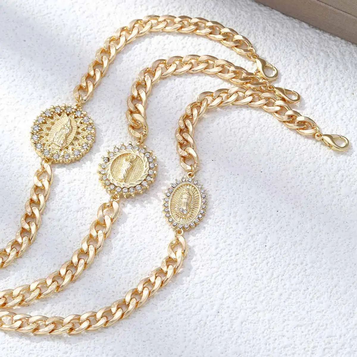 New Women virgen de guadalupe Cuban Chain Virgin Mary Charm Jewelry Gold Plated Religious Bracelets