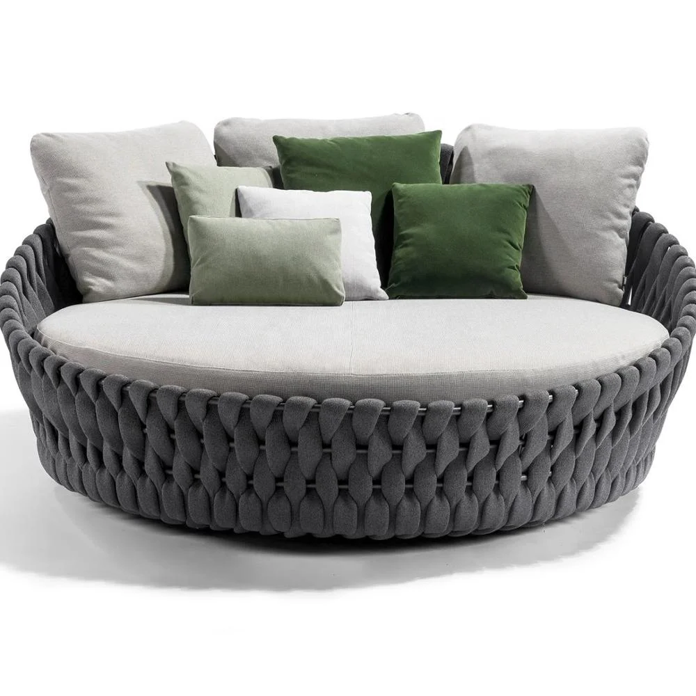 Round Wicker rattan outdoor beach Swimming pool Sunbed pool furniture luxury outdoor
