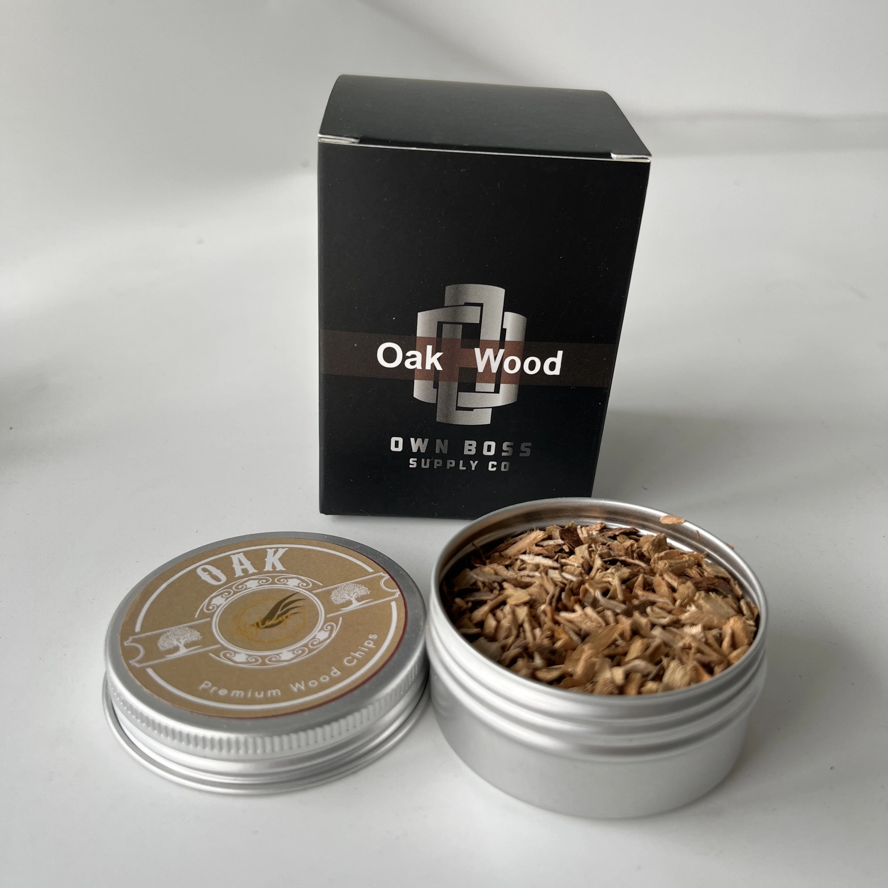 Round tins of dry fresh natural wood smoking chips Cocktail Smoke fuels Smoker oak walnut wood fuel sawdust gift box