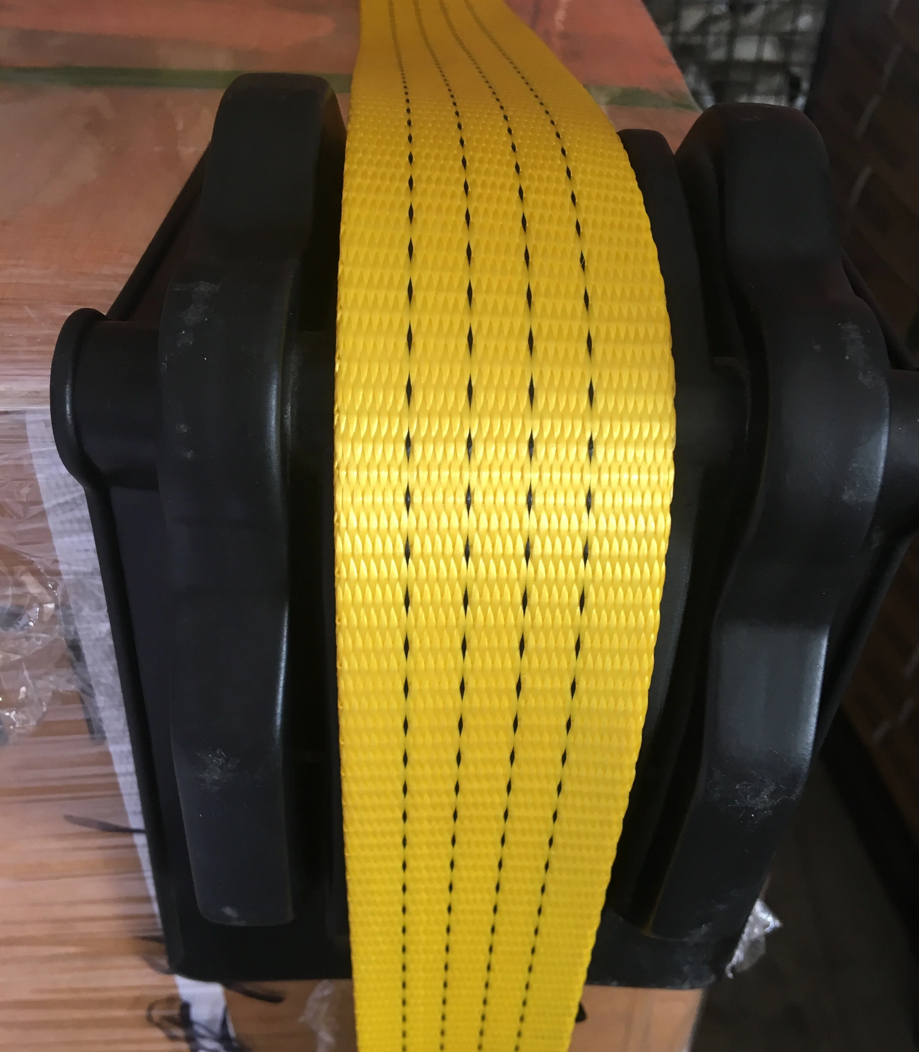 Cheap Price PE Material High Quality Plastic Corner Protector For 50mm Webbings