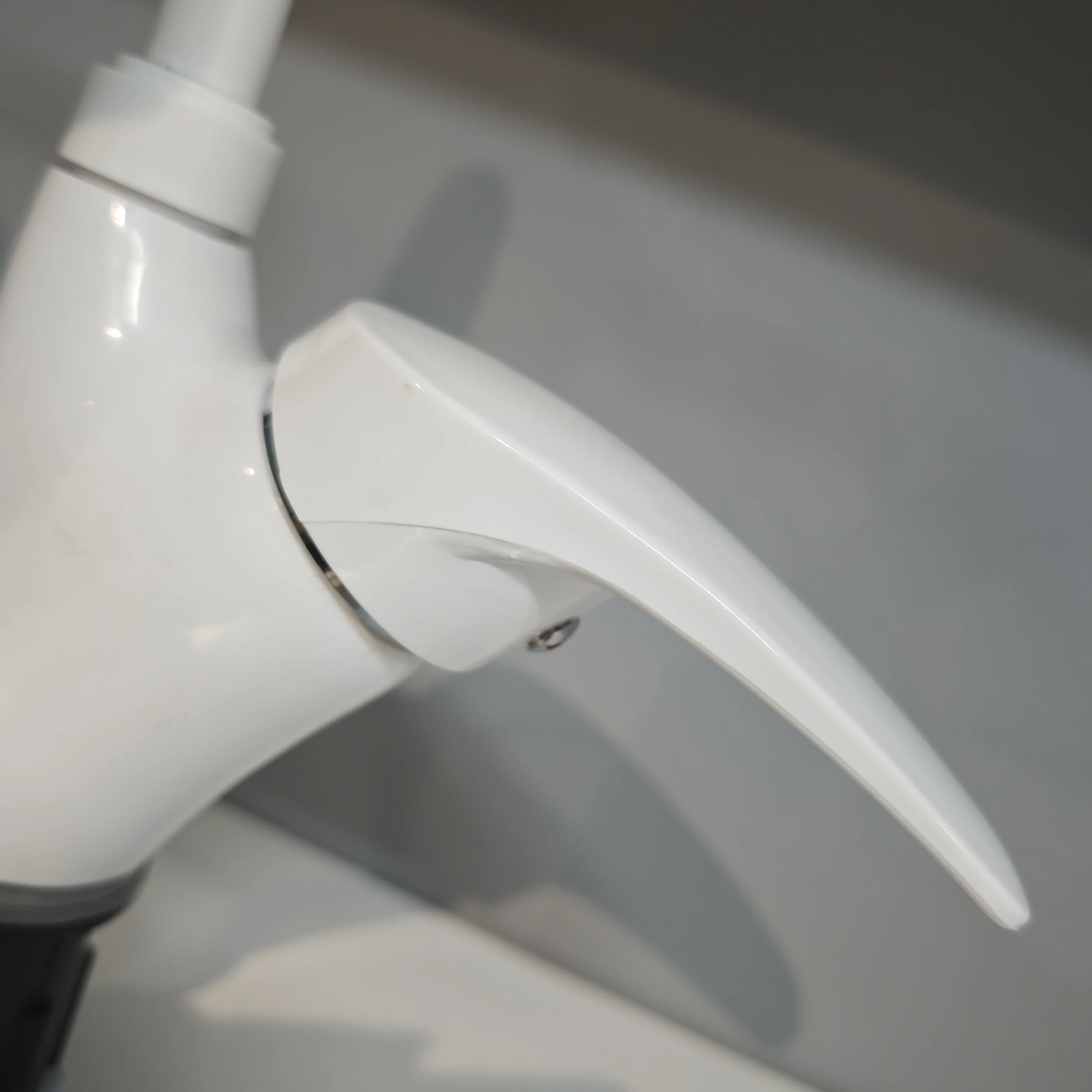 deck mounted single handle cold and hot water kitchen taps mixer plastic faucet and taps