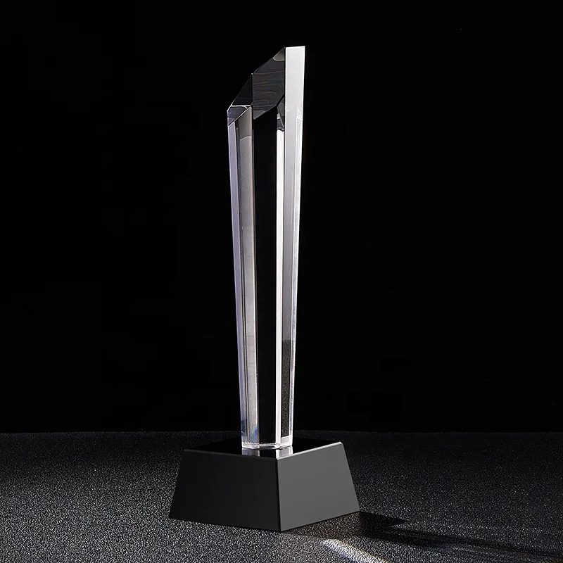 Classical And Unique Seven Sided Good Cutting Technology Beautiful Optical Glass Blank Crystal Trophy Award For Handgifts