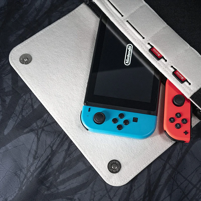 Travel Game Pouch Cover Bag For Nintendo Switch,Game Carrying Case with 5 Games Cartridges Portable Storage
