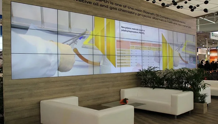 cheap price 4k seamless bezel floorstanding touch screen cctv monitor video wall solution industrial lcd screen