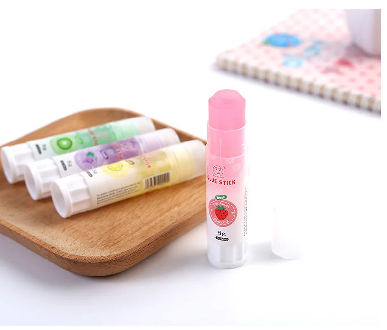 Wholesale Non-toxic Colorful Glue Stick with Fruity Odour and Custom LOGO for Kids Stationery