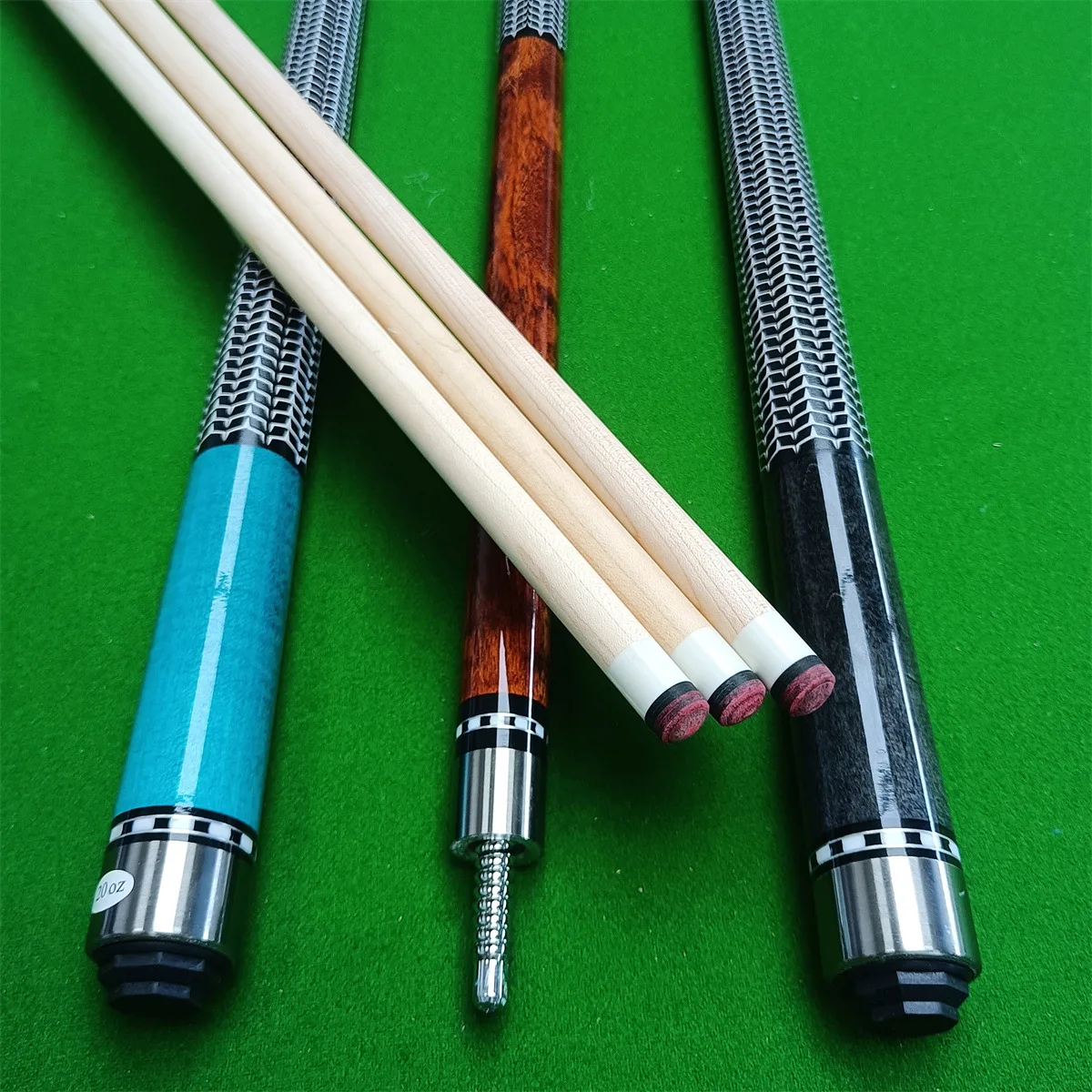 Wholesale Maple Wood Cobra Protective Pattern 1/2 Split 19oZ 57 inch Pool Billiards Cue Set With Case