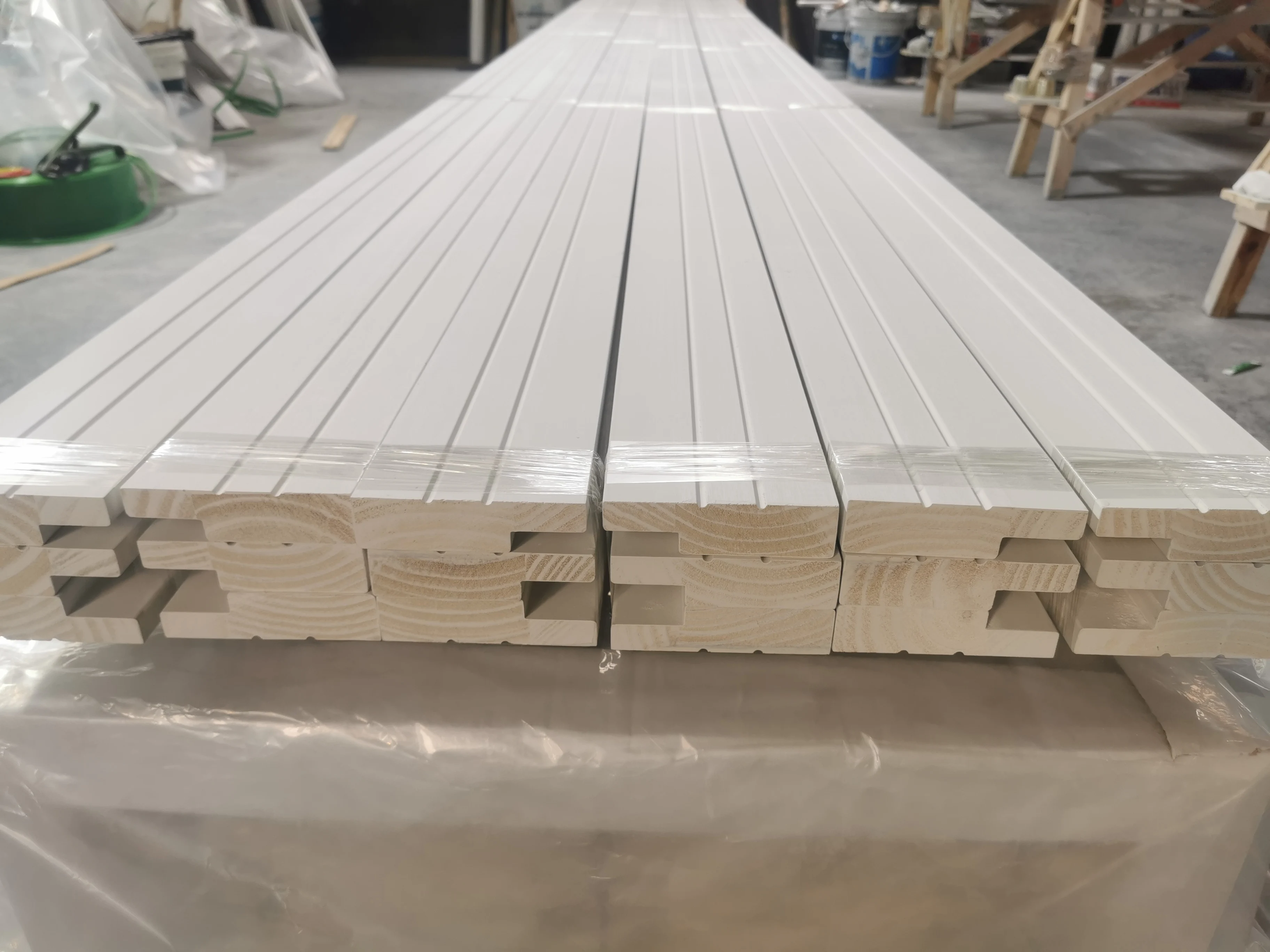Interior and Exterior White Gesso Primed Wooden Door Jambs with Good Quality