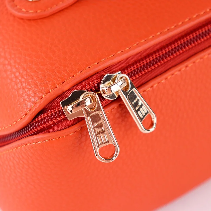 ISO BSCI factory wholesale custom logo portable makeup organizer PU travel toiletry bag women luxury cosmetic bag