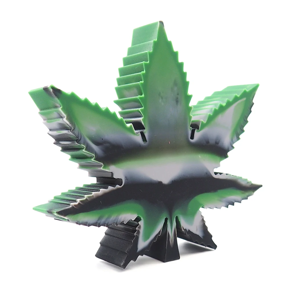 Unbreakable Heat resistant Silicone Leaf portable Ashtray for car ashtray home Decorative Tray for Cigarette Ashtray