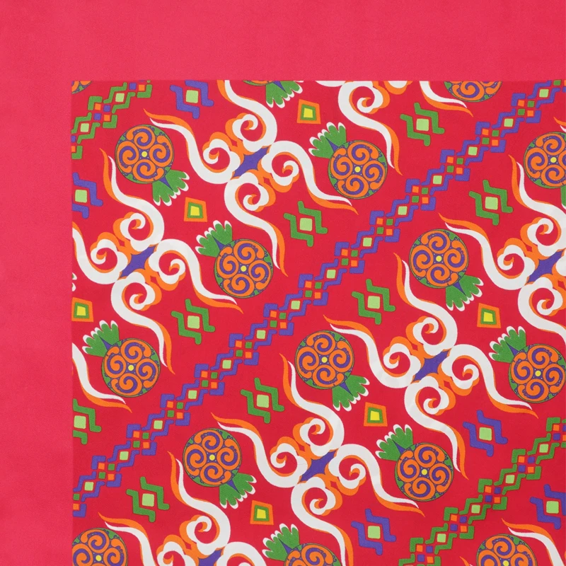 Custom Designer Silk Scarf Luxury Digital Printing 90cm Silk Scarf for Women