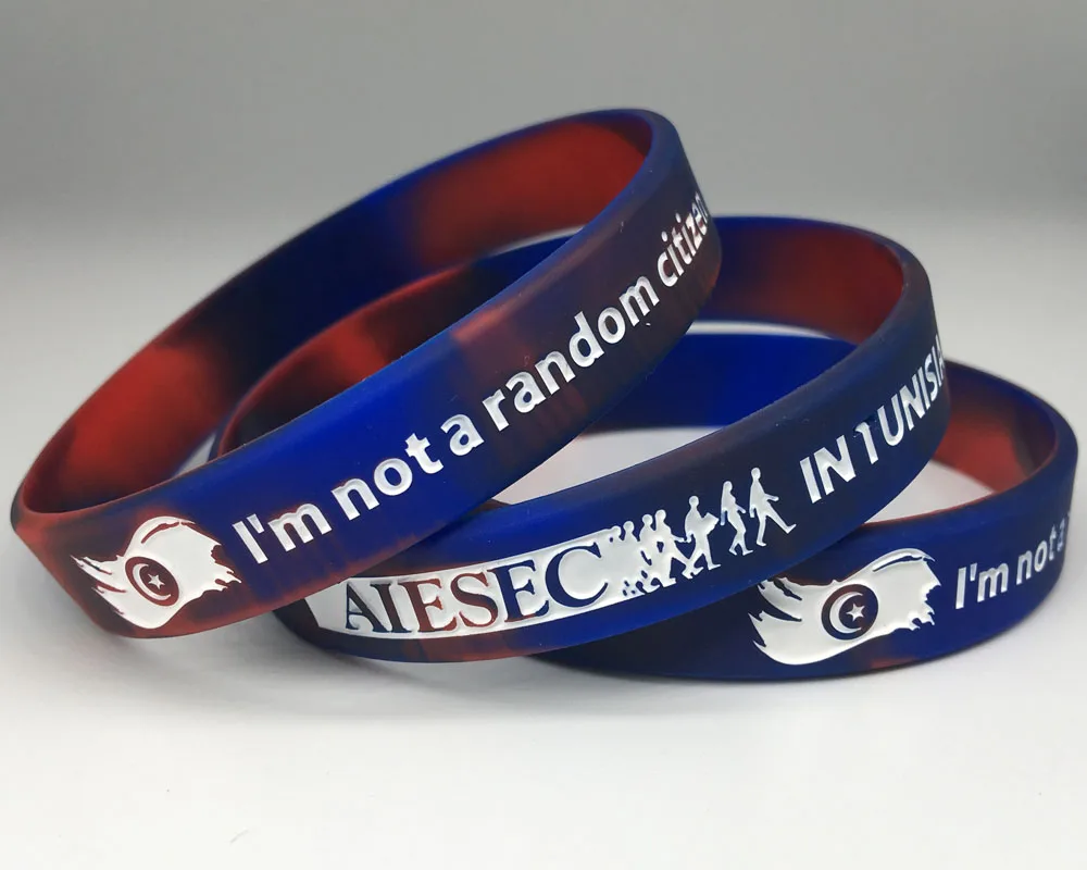 Custom Colorful Silicone Wristband Fashion Cool Rubber Bracelets with Debossed Logo for Promotions