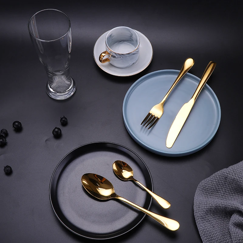 
Luxury gold stainless steel dinnerware set 24 pcs cutlery set with wooden box 