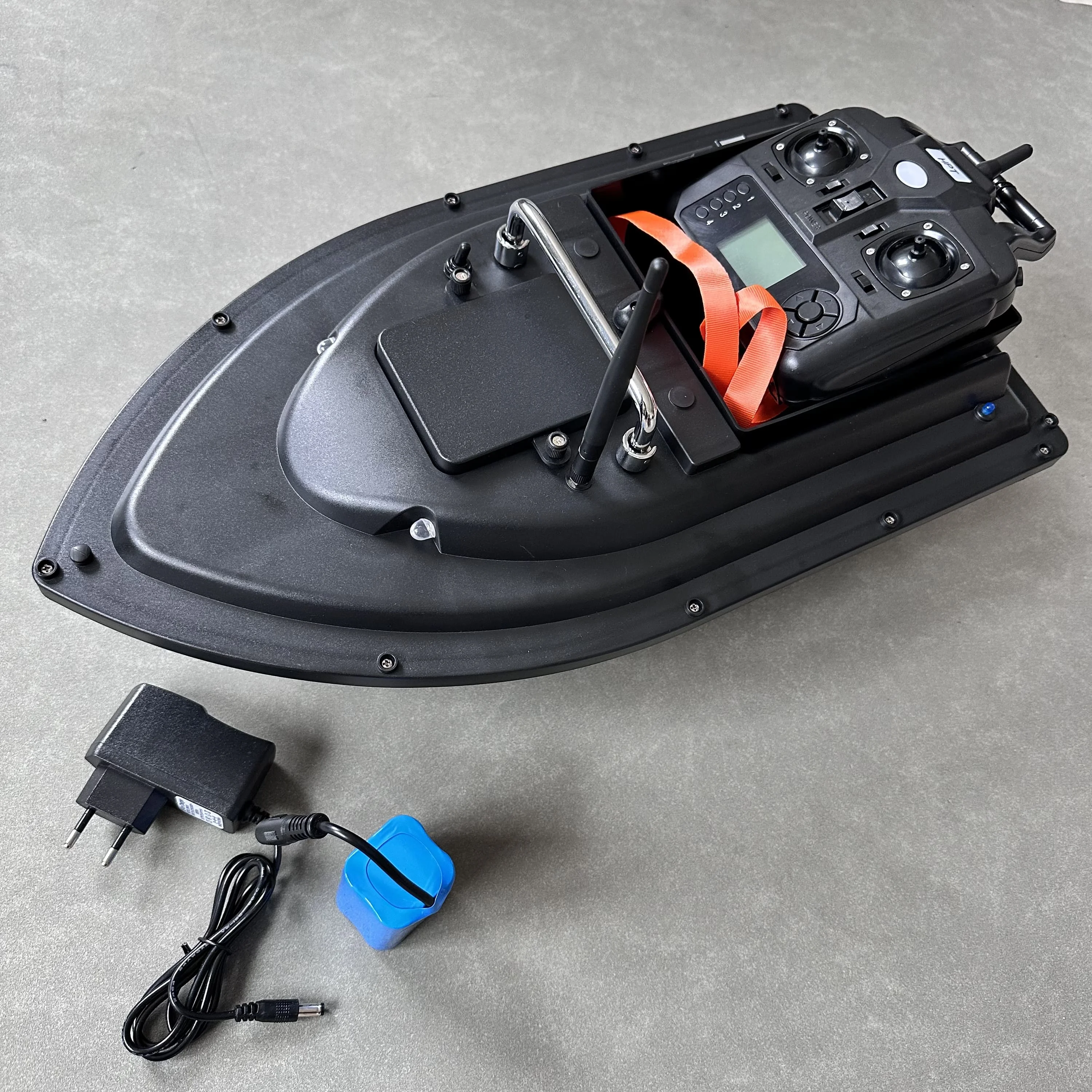 Carp Fishing Equipment with GPS Fish Finder Sonar Plastic Baitcaster Reels for Bass Catamaran Fishing Bait Boats