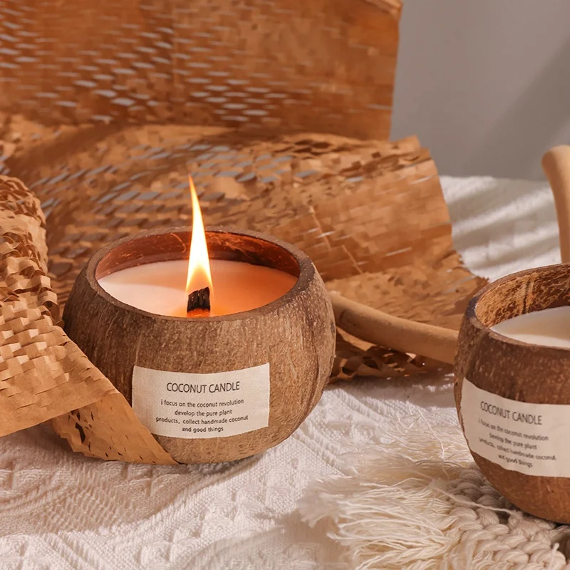 Wholesale Private Label Custom Accepted Coconut Wax Natural Oil Coconut Shell Scented Candles