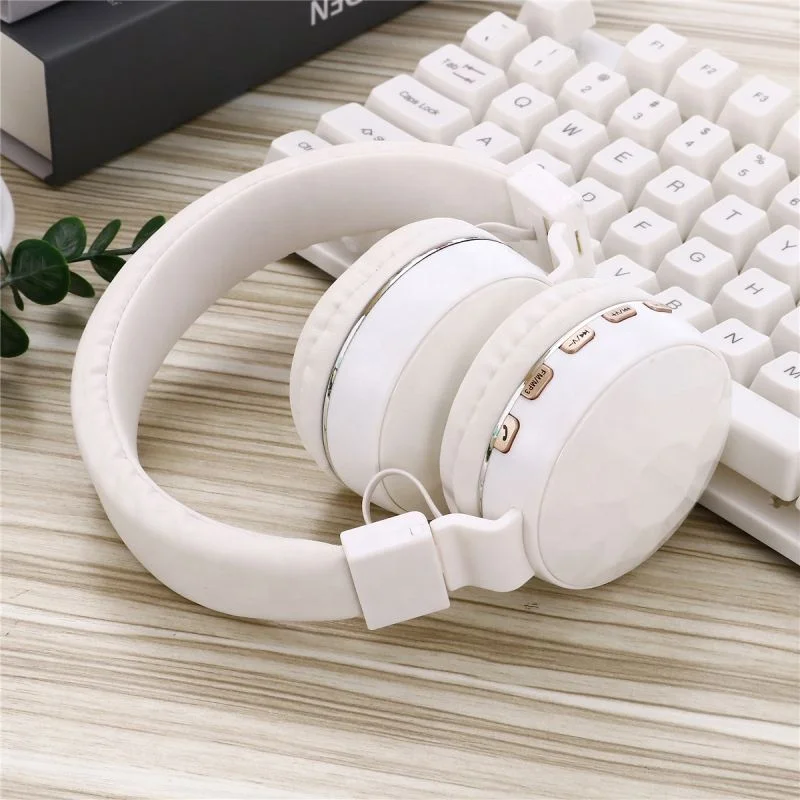 
Wholesale OEM Bests Blue tooth Wireless Headphones FM Radio Headset 