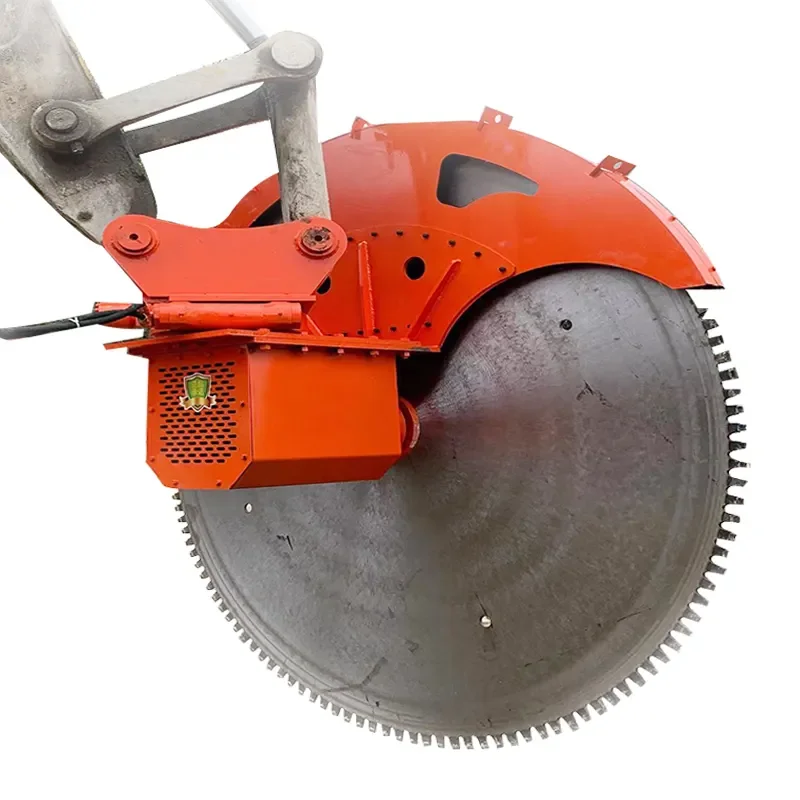 Excavator mounted tree saw with rotating cutter head construction engineering excavator saw head hydraulic saw head