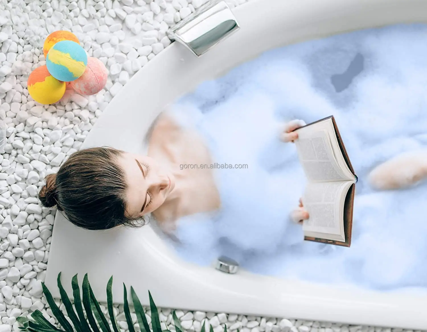 Wholesale OEM luxury package shower steamers gift dry skin moisturize bath bombs custom