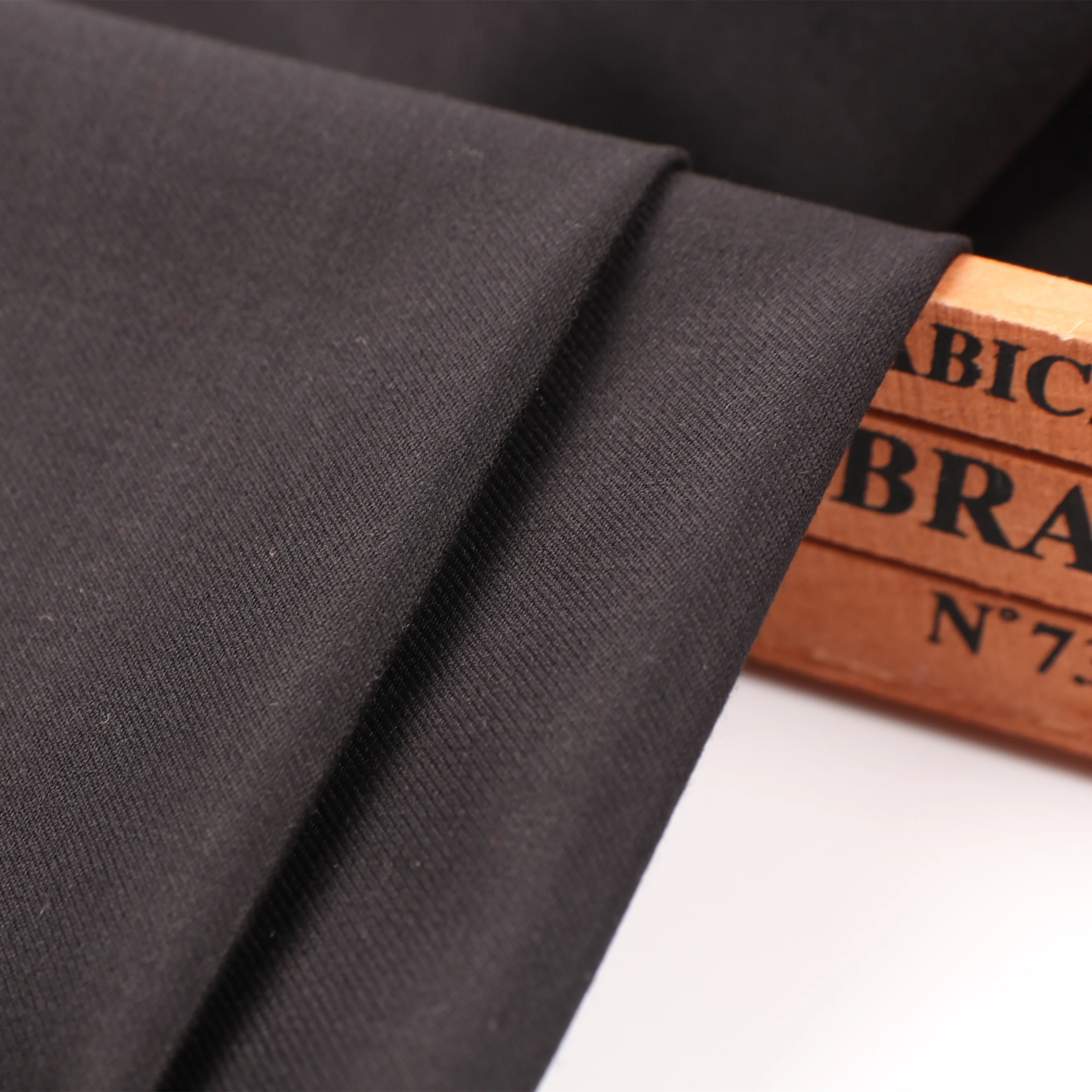 shaoxing textile fabric tr suiting heavy weight twill style polyester rayon spandex wool fabric for men suit