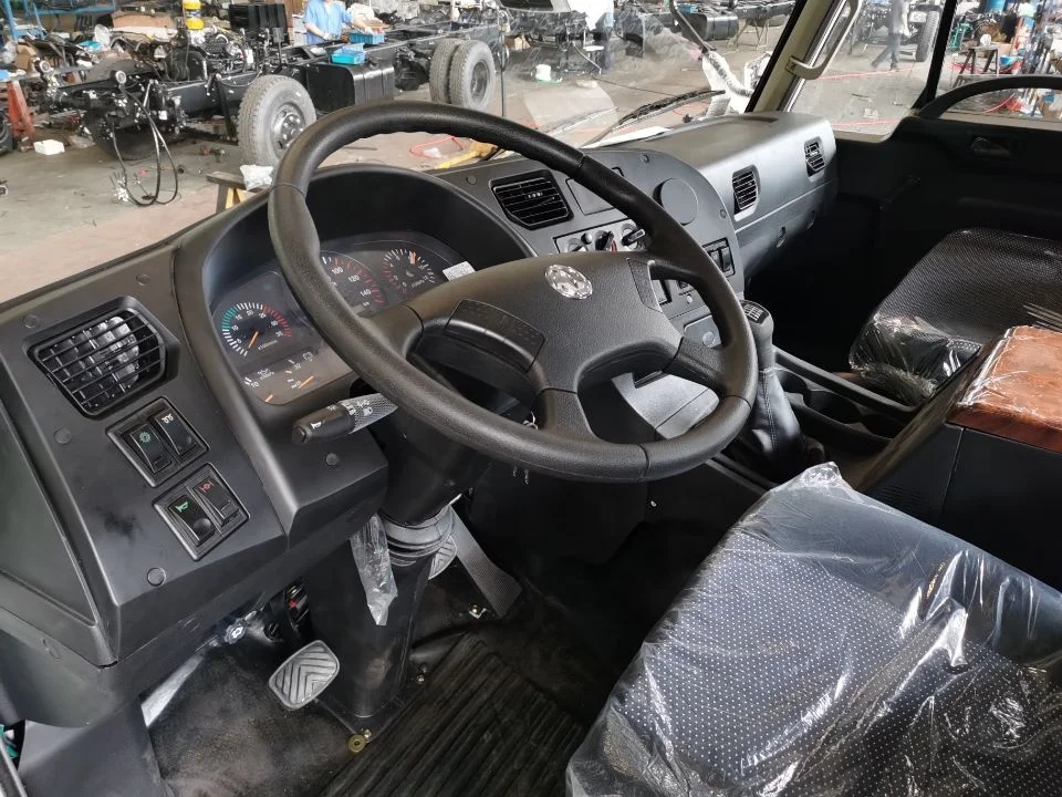 Dongfeng 6x4 Автоцистерна из углеродистой стали 20 куб. М.