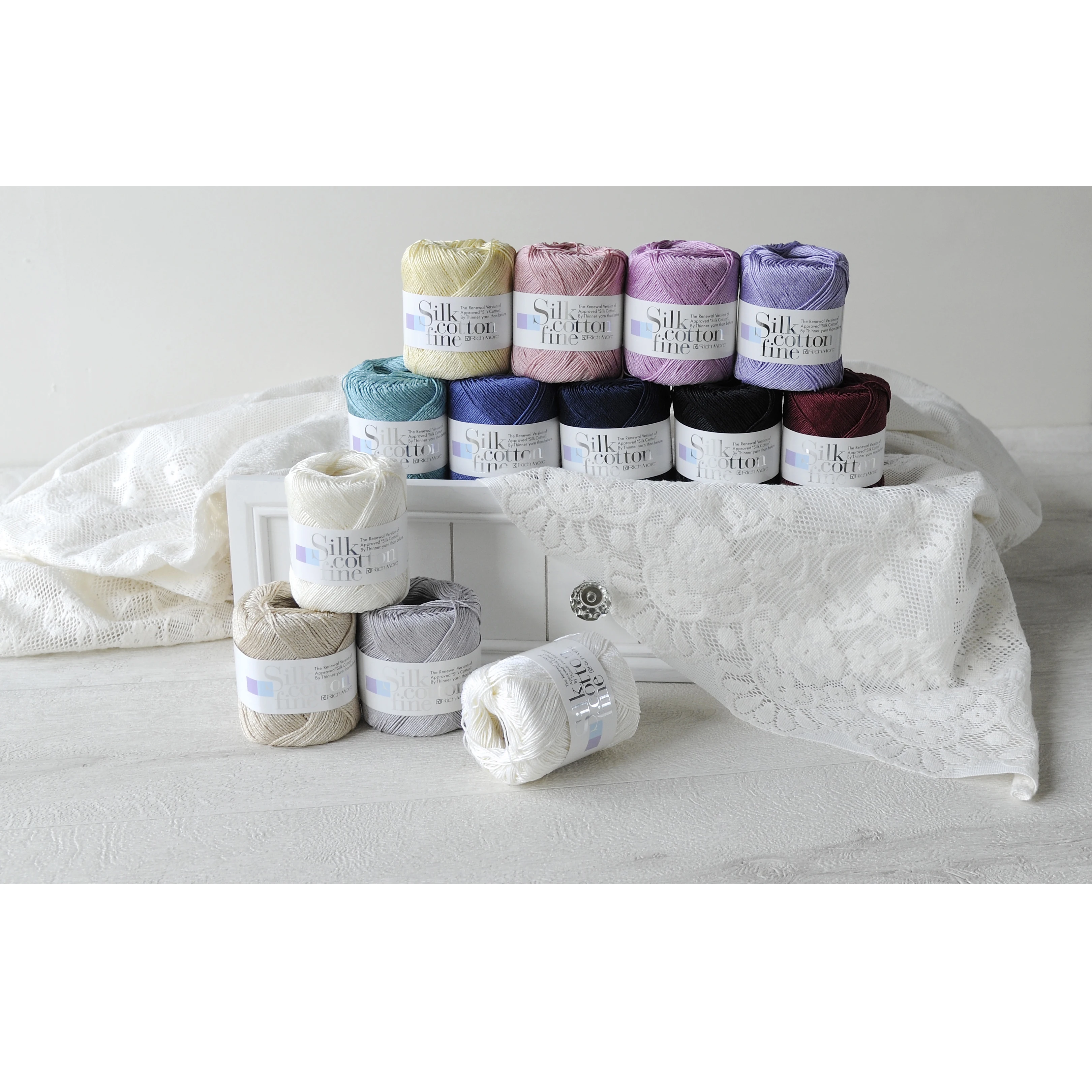 
Japanese UV Cut 90% Beautiful Shine Wholesale Cotton Silk Yarn 