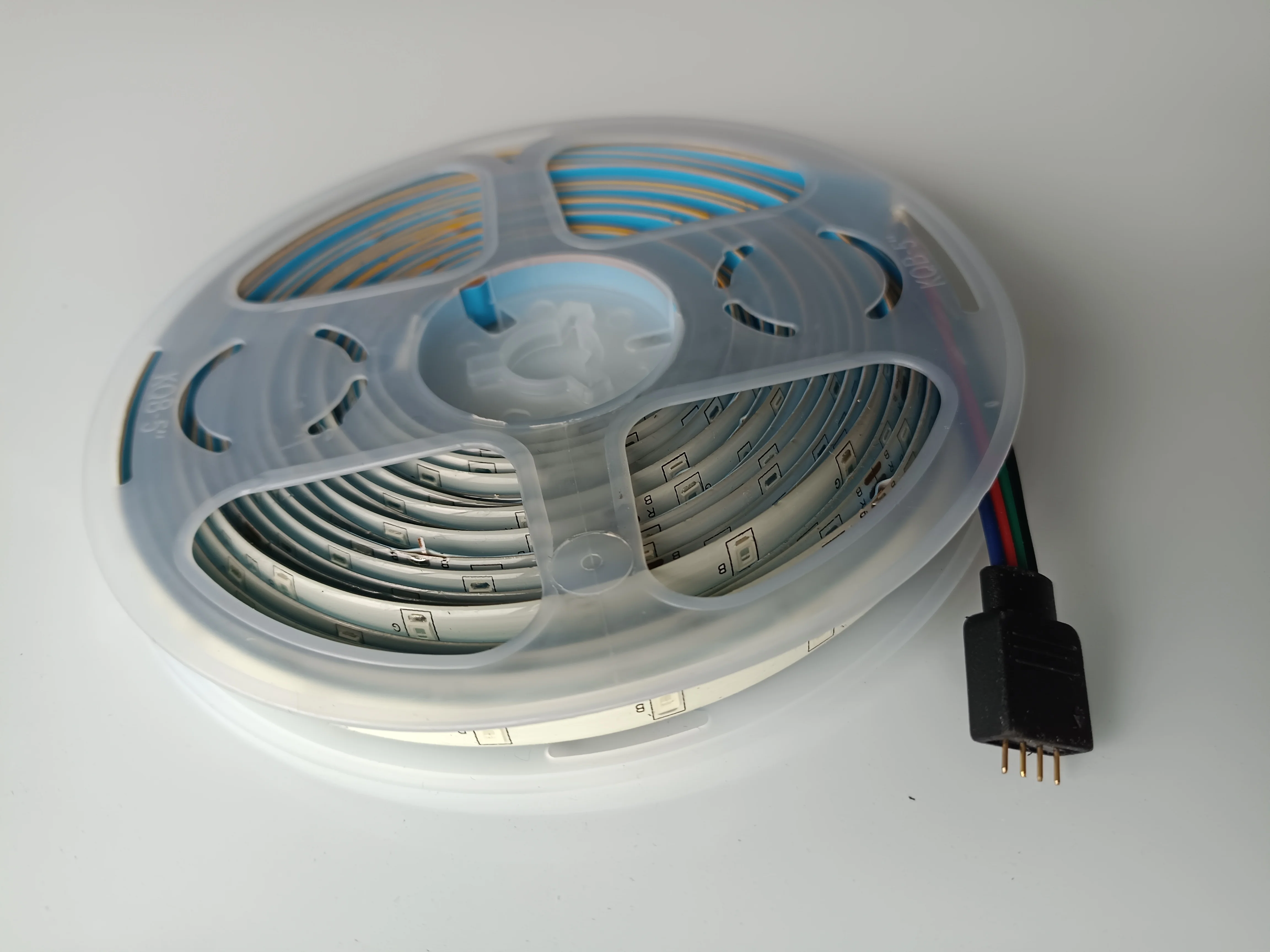 СВЕТОДИОДНАЯ лента SMD 2835 60 светодиодов/м 5 м