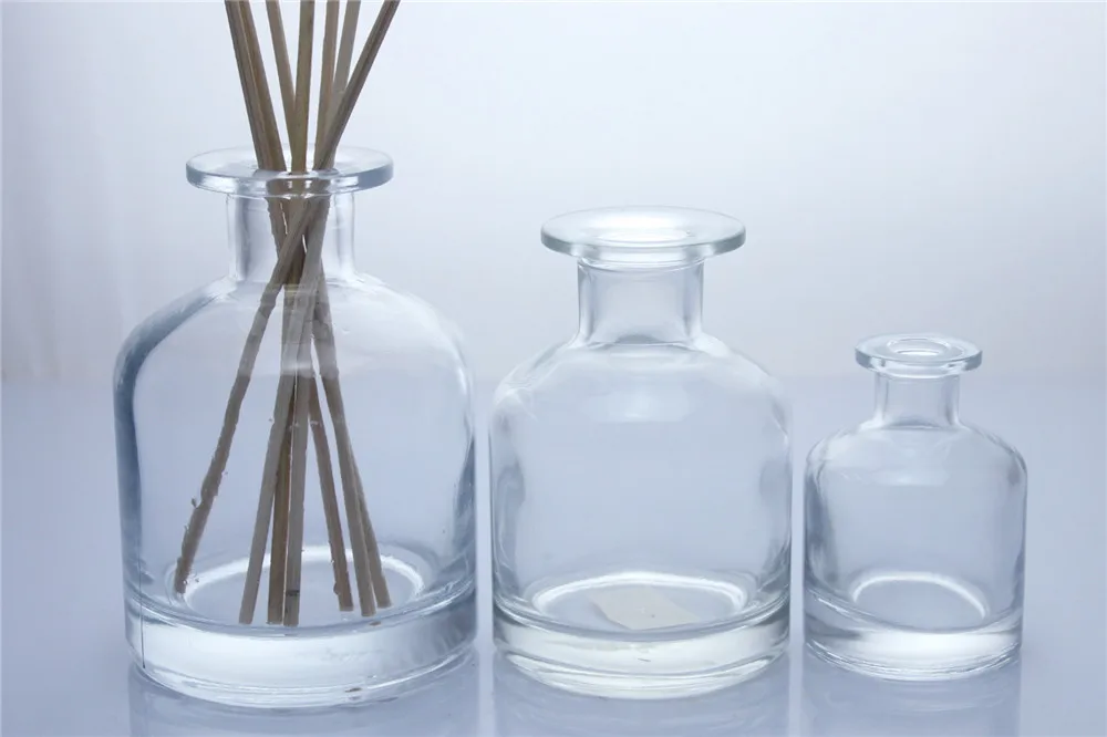Home Fragrance Diffuser Bottle 50ml 100ml  Air Freshener Essential Oils Diffuser Simple Empty Round Reed Diffuser Bottle Luxury