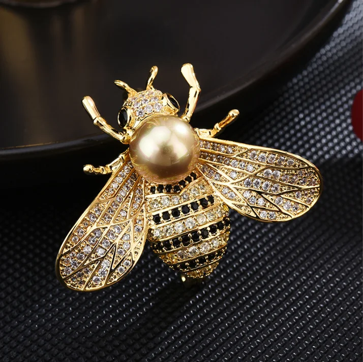 Maxery Wholesale Safety Pin Brooch Gold-plated Brooches Women Rhinestone Pearl Bee Brooch