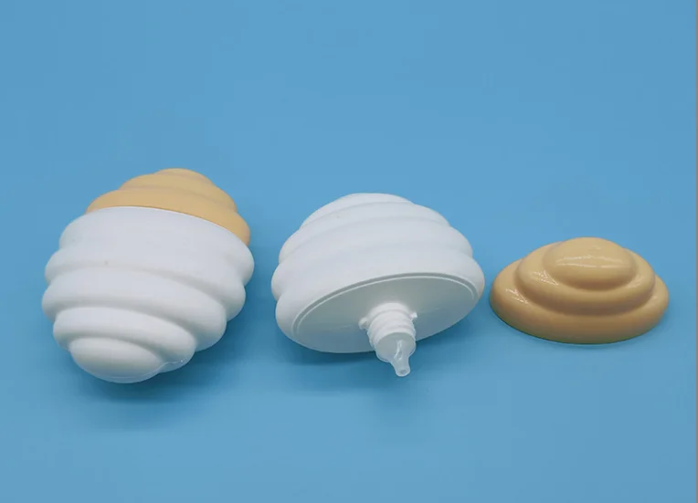 Goose Egg Hand Cream Packaging Material 50ml Honeycomb shaped Squeezed Protective Cream Travel Bottle Isolation Flat Bottle