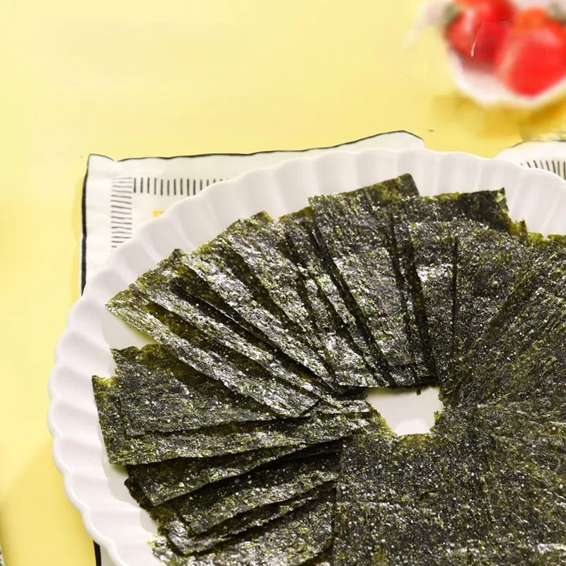 Delicious Seasoned Crispy Sushi Nori Roasted Seaweed Nutritional Snack Dried Seaweed Chips in Individual Pack