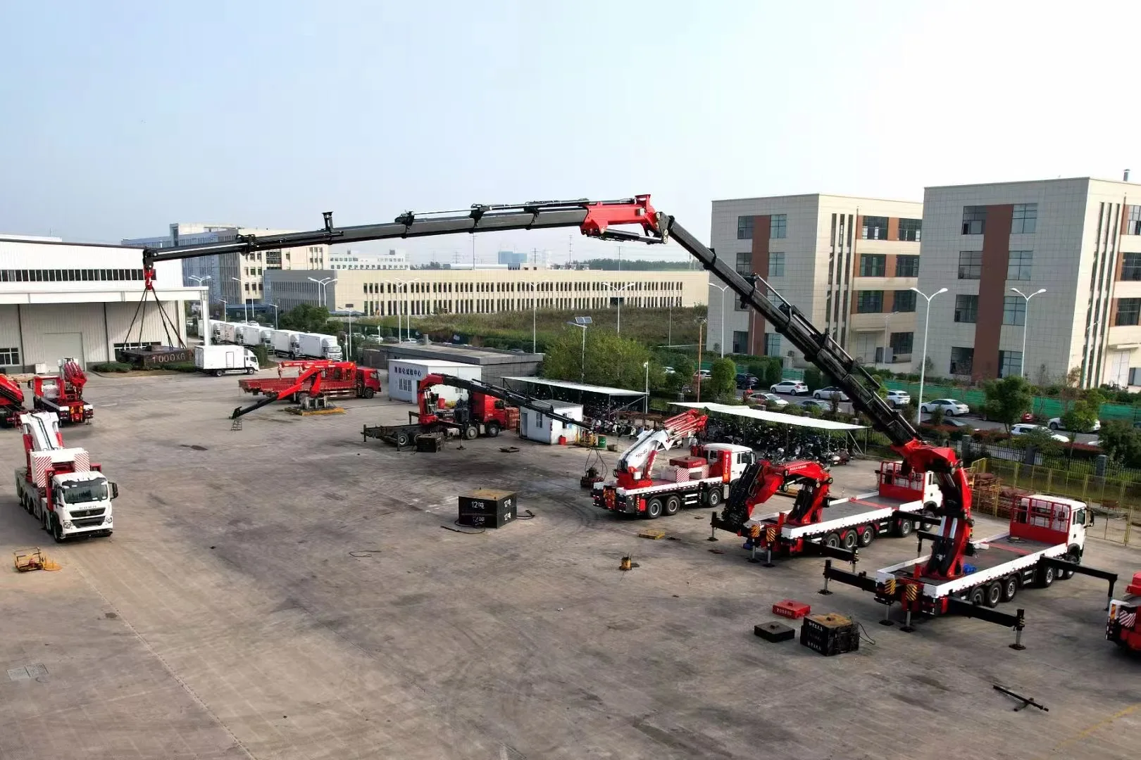 61.4 TON High End eight boom sections mobile hydraulic folding truck crane for sale