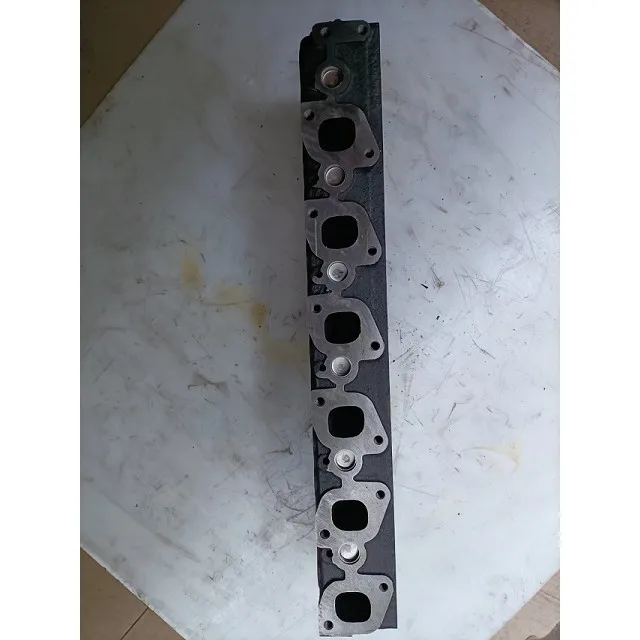 11039-63T02 11039-06J01 TD42 TD42T Complete Assembly Cylinder Head TD42 11039-06J00 For Nissan