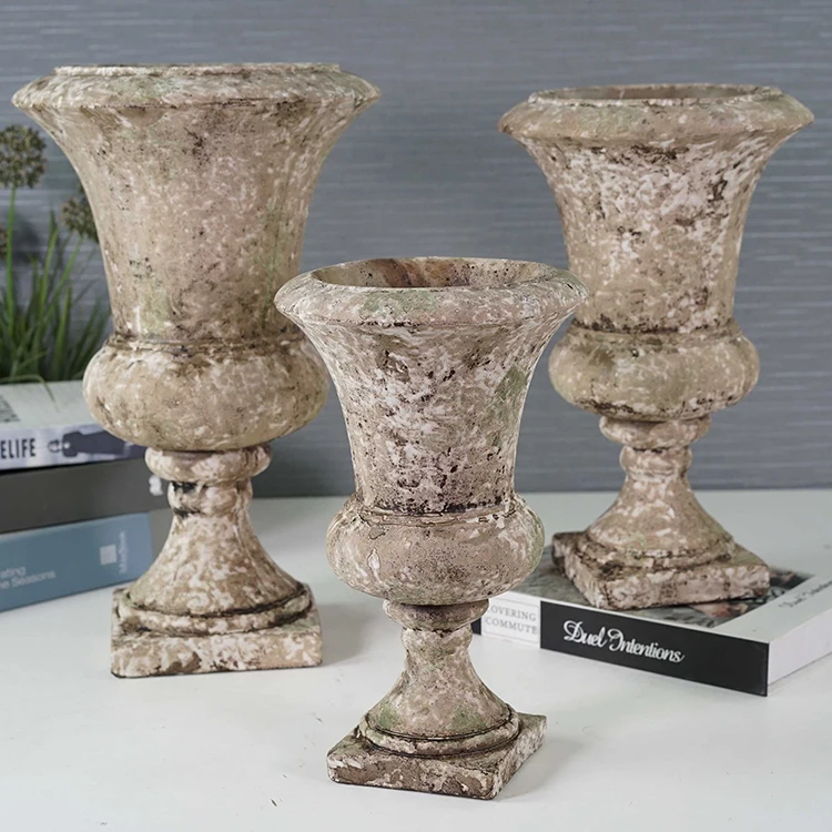 Mossy rusty antique home garden flower decoration vintage cement flower pot garden manufacturer plant pots with square base